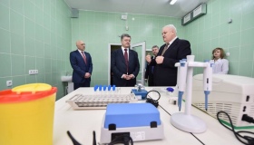 Порошенко відвідав новозбудований корпус протитуберкульозного диспансеру